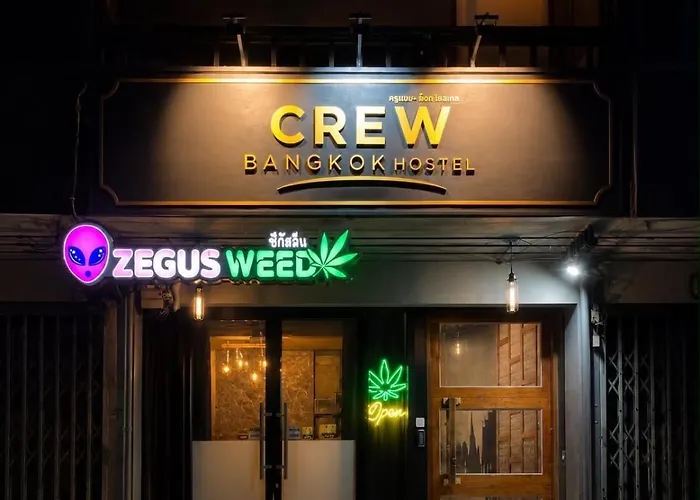 旅馆 Crew *